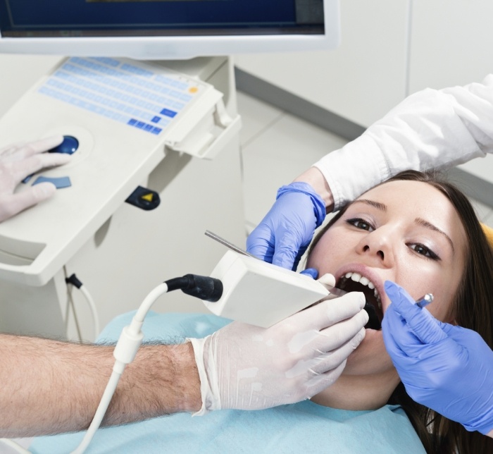 Dentist using digital impression system